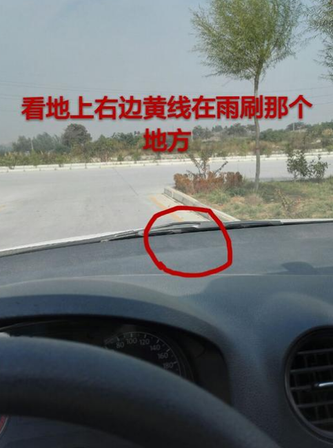 汽车雨刮器除了刮玻璃还有这些隐藏功能十个司机有九个不知道