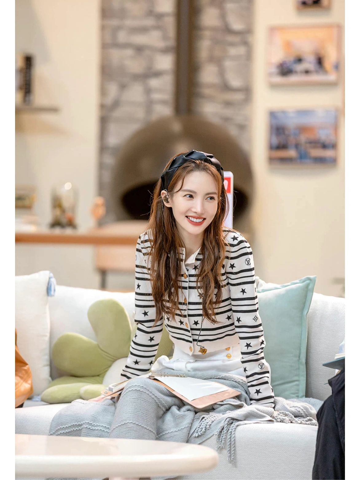 金晨|录制综艺造型_高清图集_新浪网