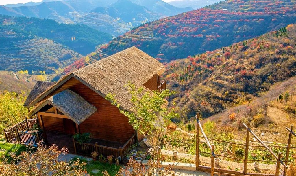 济南免费赏红叶“天花板”，盘山+赏红叶，一条线路就go了！休闲区蓝鸢梦想 - Www.slyday.coM