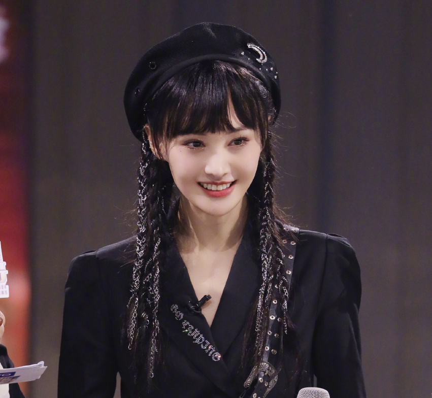 郑爽仍旧喊话没有对不起任何人！她和家人才是真正的受害者！休闲区蓝鸢梦想 - Www.slyday.coM