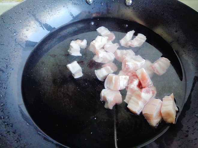 白露后,这菜要常上桌,补脾健胃,贴秋膘刚刚好休闲区蓝鸢梦想 - Www.slyday.coM 白露后,这菜要常上桌,补脾健胃,贴秋膘刚刚好休闲区蓝鸢梦想 - Www.slyday.coM