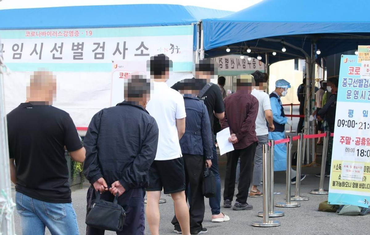 海外疫情早报：美国新冠确诊超4000万例，英国研究称未来可能出现超级变异病毒休闲区蓝鸢梦想 - Www.slyday.coM