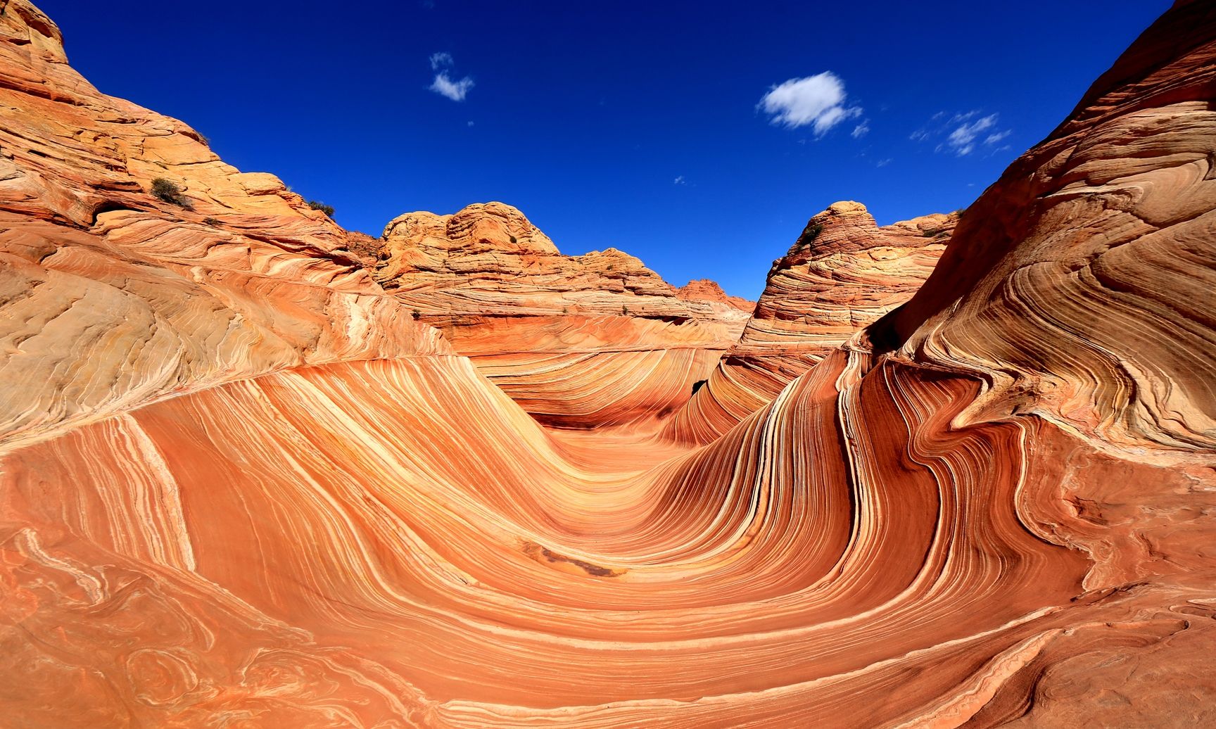 榆林一奇特景点由红砂岩构成历史悠久景色独特如波浪