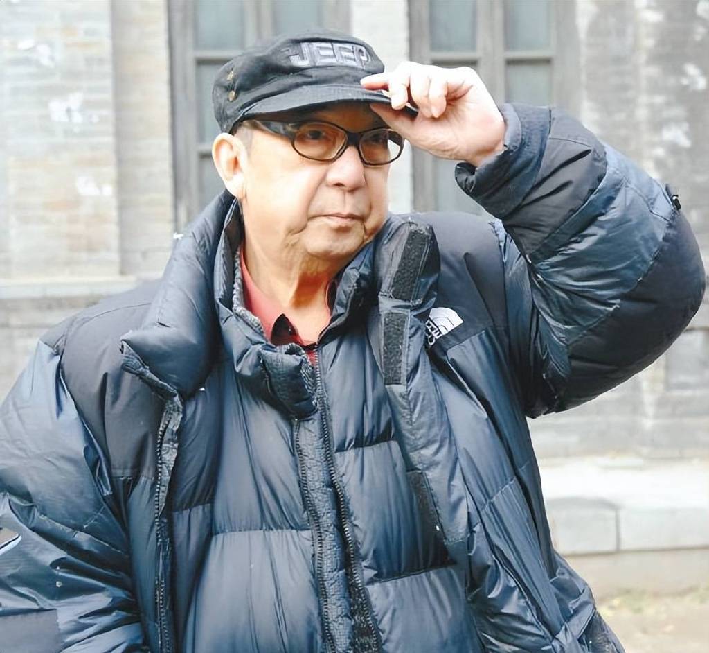 《大宅门》导演郭宝昌:儿时两次被卖,养母至死都不原谅他__财经头条