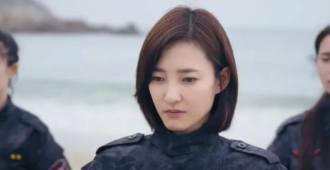 收视率破2，收视排名第二！东方卫视终于迎来了年底“逆袭大剧”休闲区蓝鸢梦想 - Www.slyday.coM