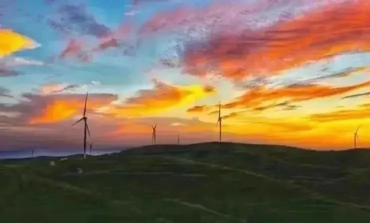 黄龙的秋天已送达,满山红叶惊艳来袭……休闲区蓝鸢梦想 - Www.slyday.coM 黄龙的秋天已送达,满山红叶惊艳来袭……休闲区蓝鸢梦想 - Www.slyday.coM