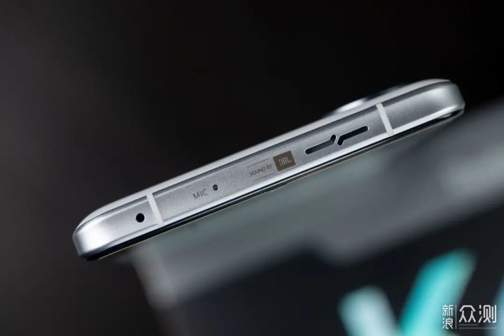 玩得了游戏当得了主力redmik40游戏增强版