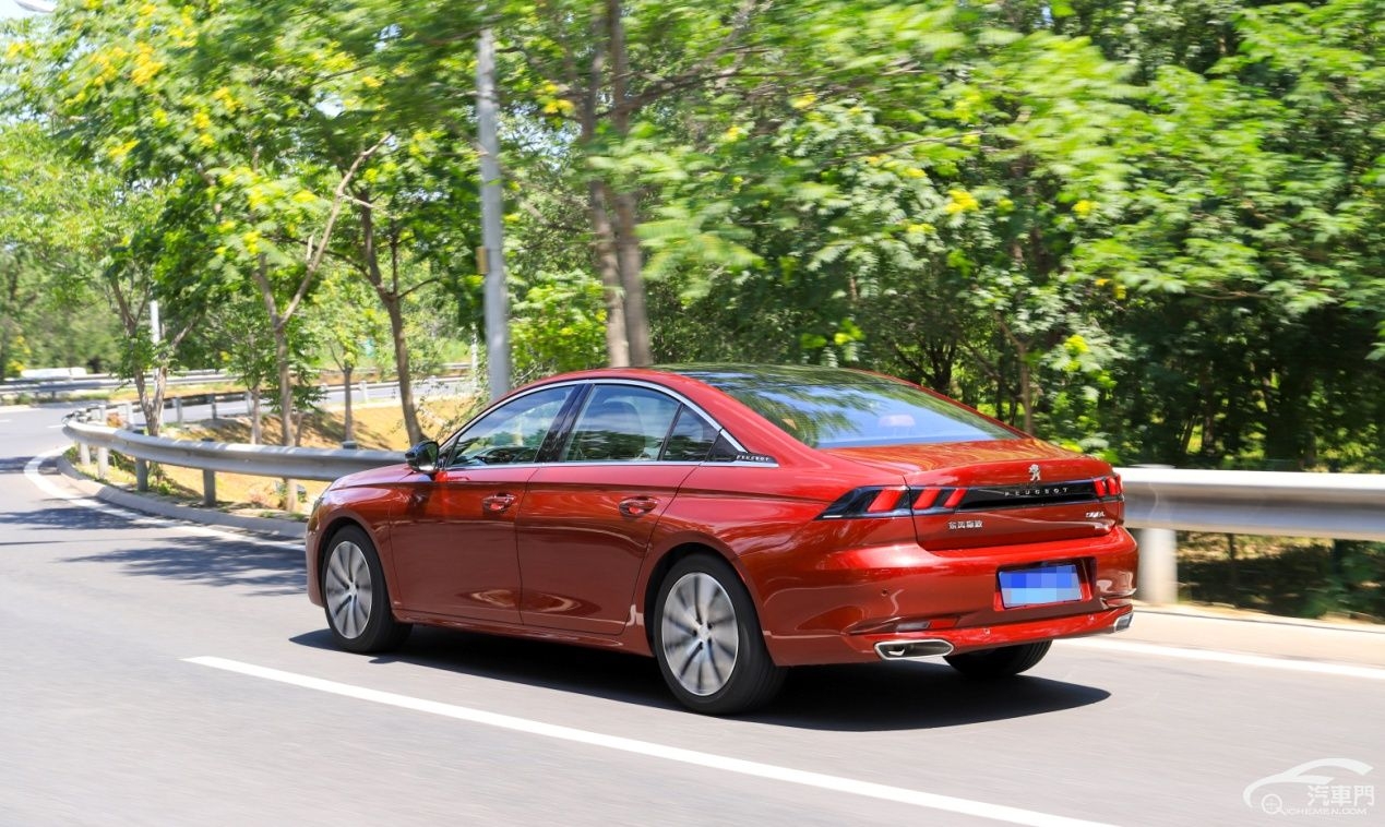 与众不同的颜值,出类拔萃的操控 试驾东风标致508l