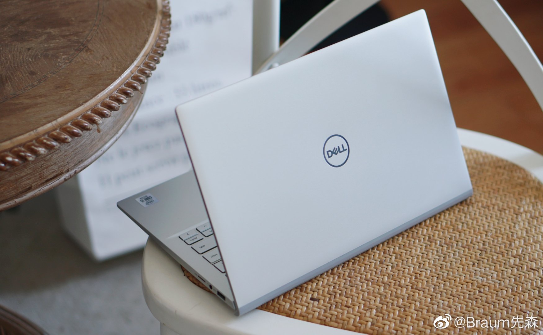 戴尔灵越5000 urban 13上线,当然图依然是我拍的