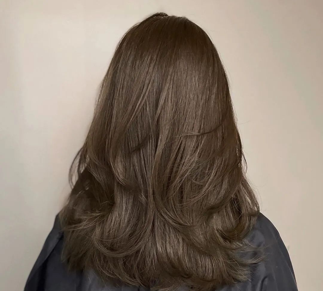 高级的"冷棕色",低调奢华有内涵|发型图片库|棕色|奢华_新浪新闻