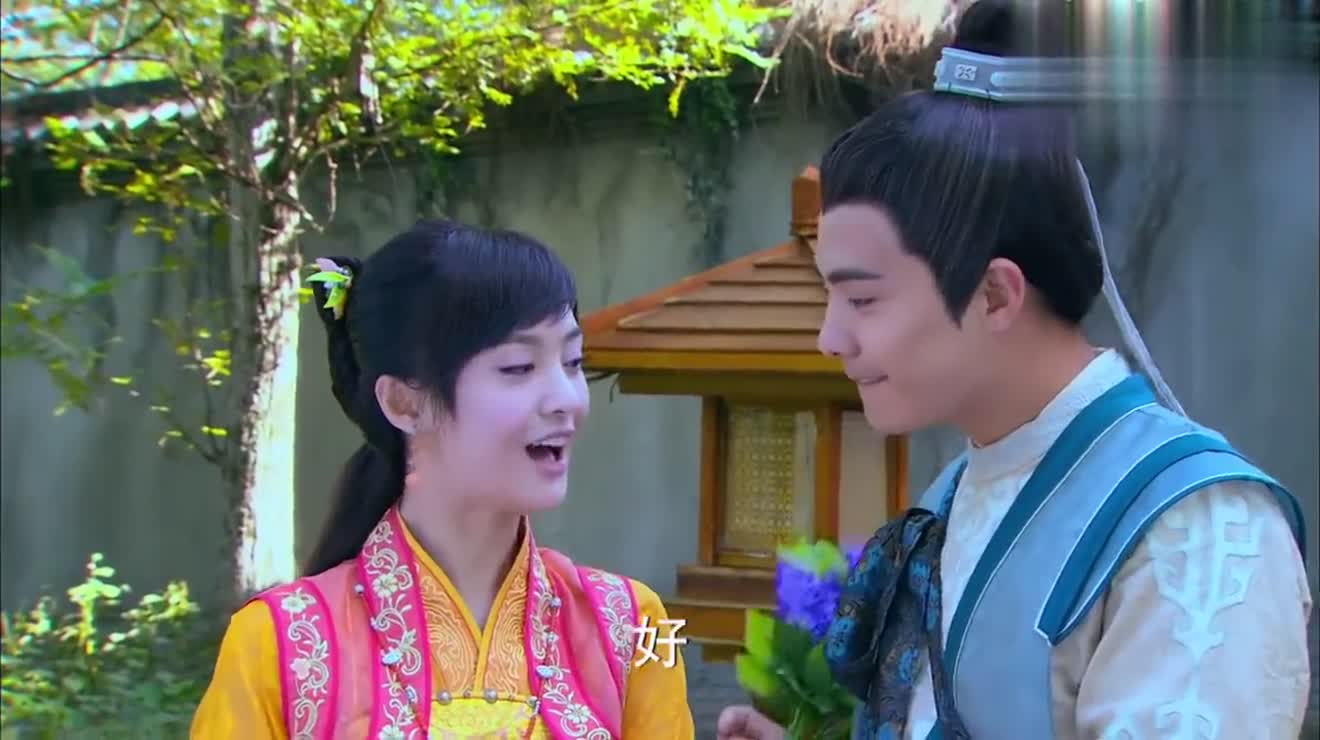 古剑奇谭兰生为哄襄铃开心跑去给她买肉包子襄铃心里乐开花