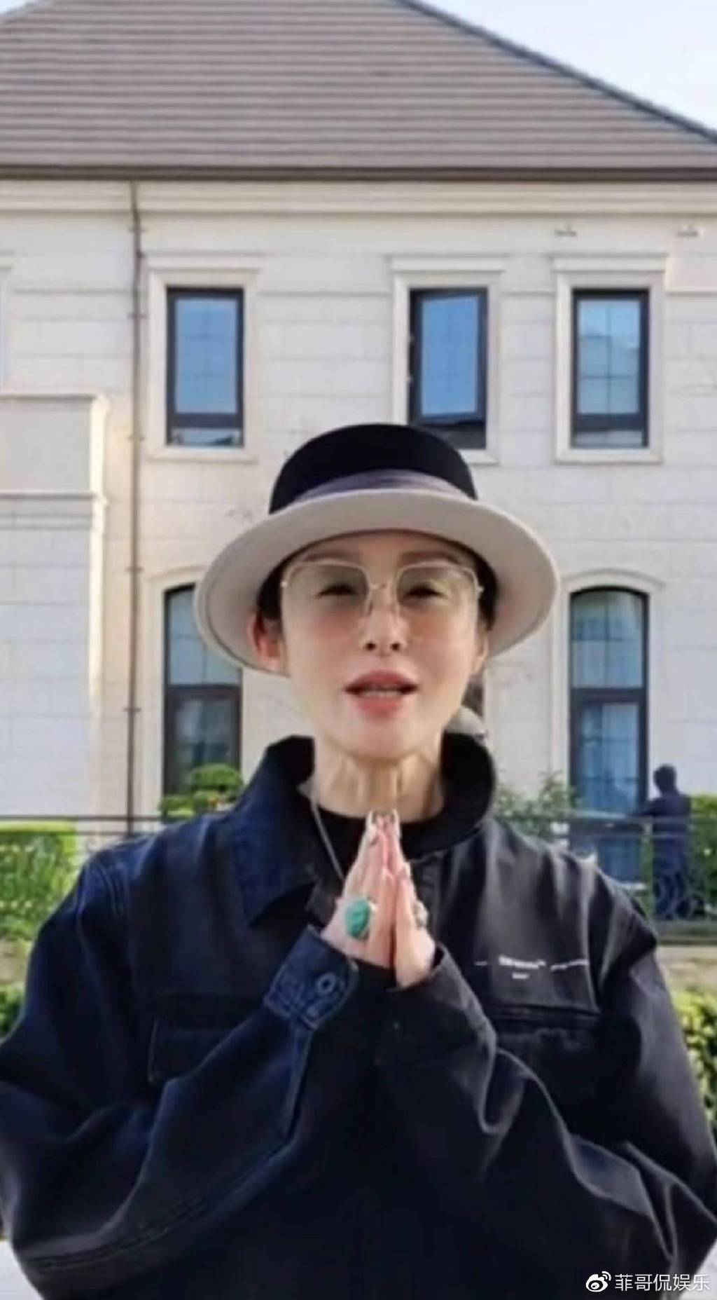 不再年轻,女演员张敏勇敢面对时间的痕迹,展现坦诚与勇气