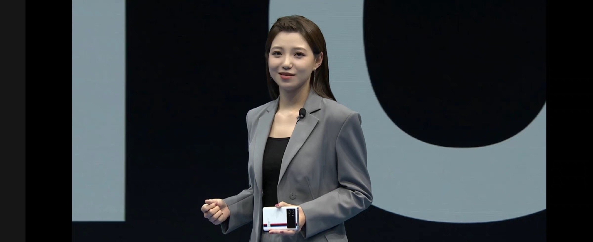 小姐姐又美又有能力,好让人喜欢,最美产品经理宋紫薇!__财经头条