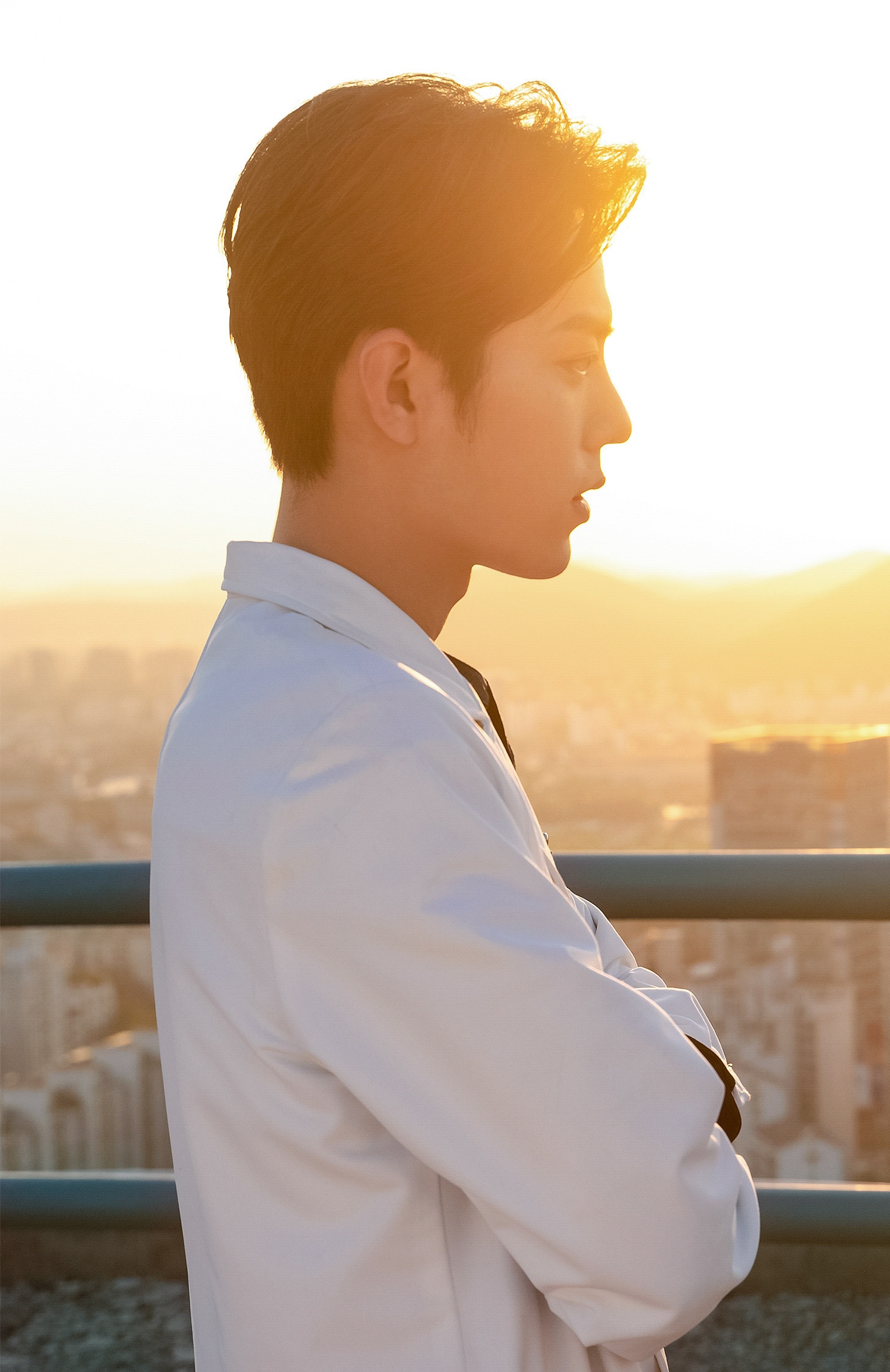 《余生请多指教》片段泄露,肖战换衣画面流出,期待正式上线