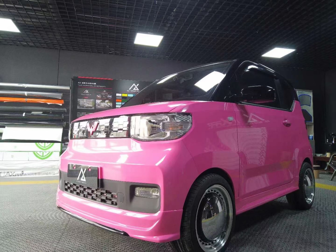 宏光mini改色亮粉色 这不就是女生鑫鑫向往的车吗