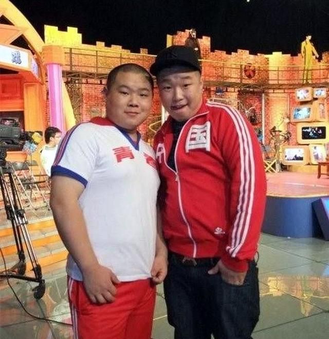 看得出来朱云峰它是以五队队长的真实身份在斥责栾云平.