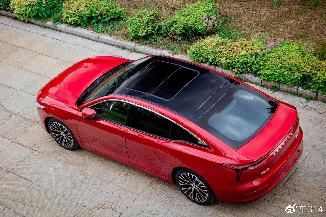 新款轩逸迎来升级，但奔腾B70丝毫不慌