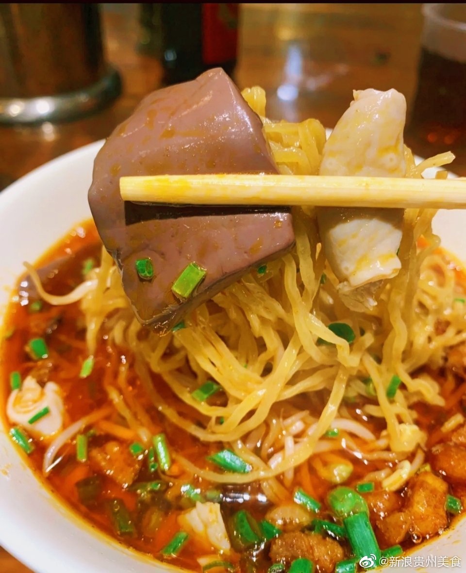 贵阳人早上真的很喜欢吃肠旺面了你们吃的什么呀