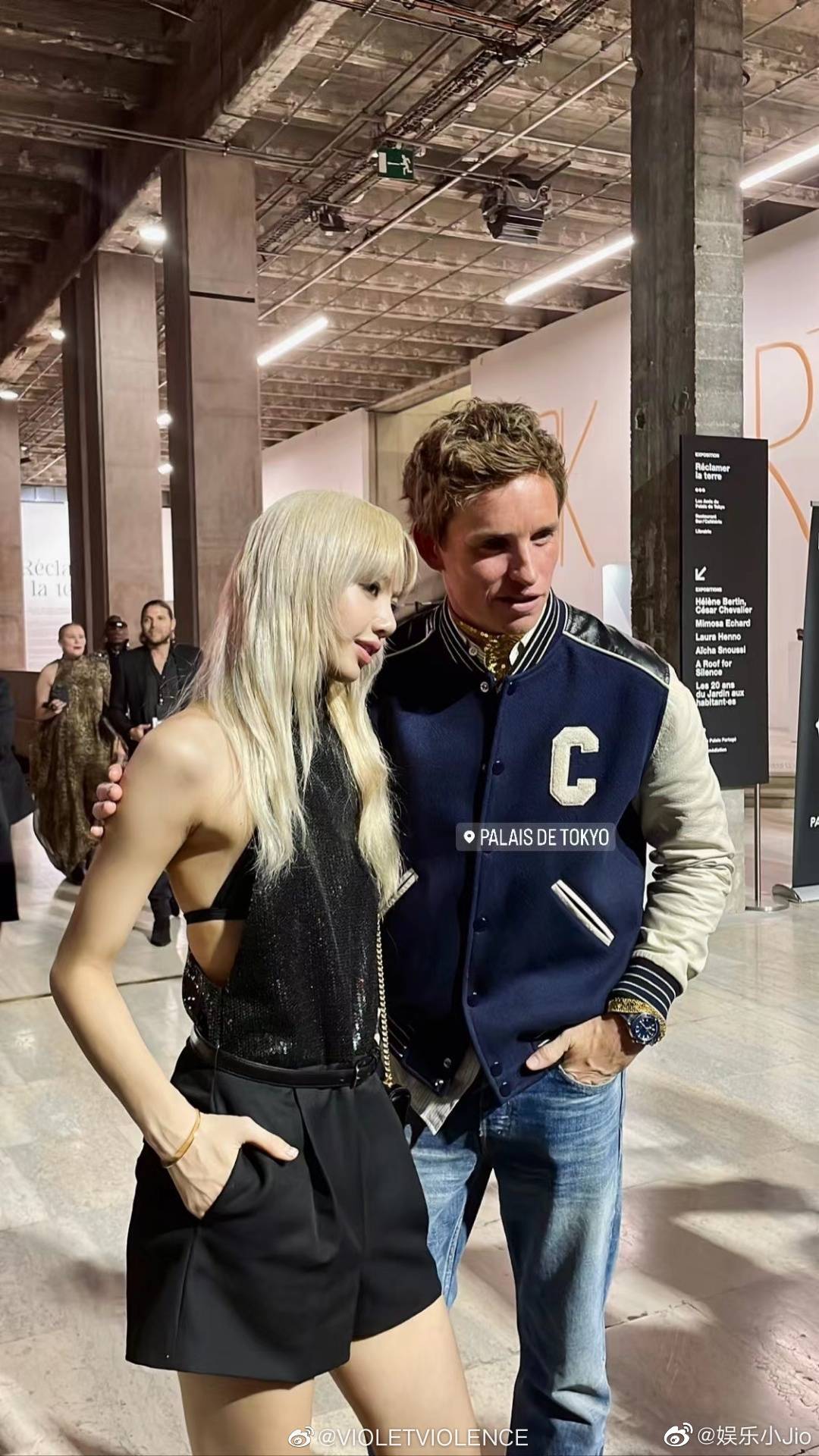 朴宝剑金泰亨lisa在巴黎时装周同框了