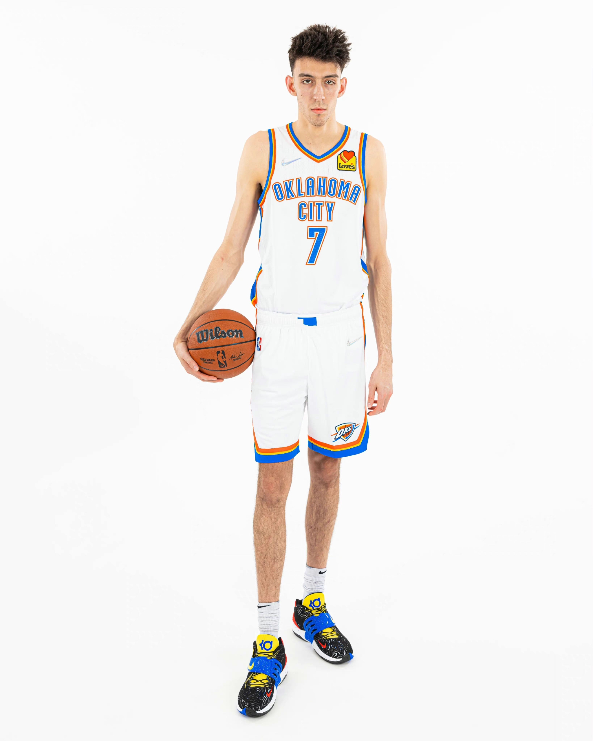 霍姆格伦在半职业比赛中伤到了右脚韧带……__财经头条