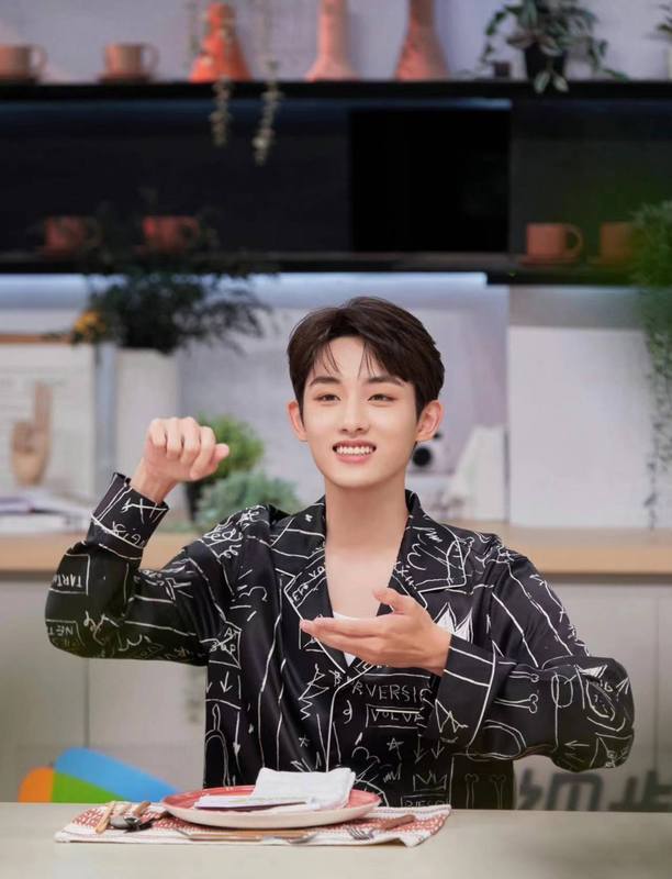 董思成《是很熟的味道呀》有料有趣 “冤种兄弟”欢乐来袭休闲区蓝鸢梦想 - Www.slyday.coM