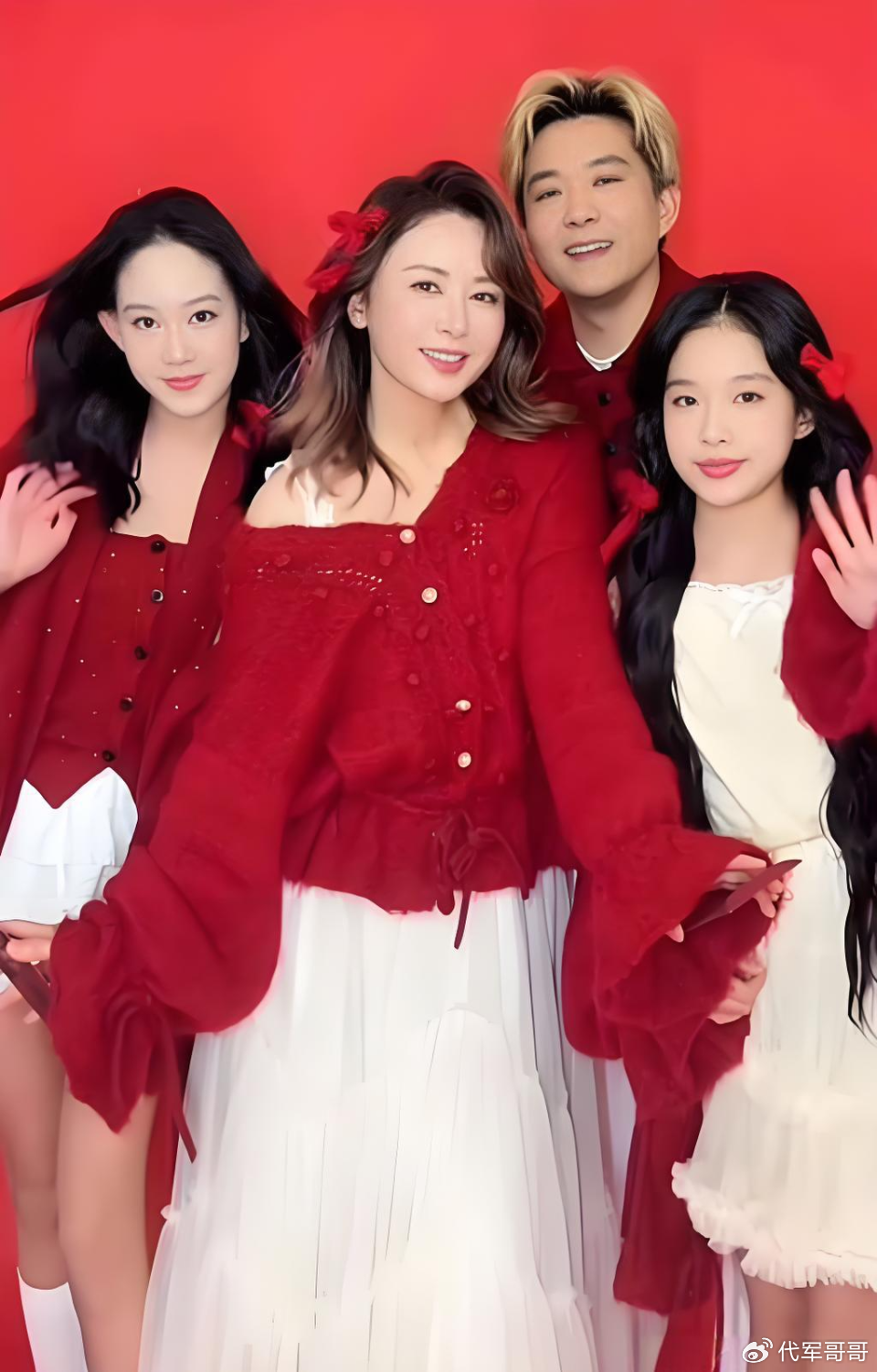 47岁张恒近况曝光！嫁给圈外老公生2个女儿，婚姻幸福被宠成公主|塞娅|家庭|低调|模样|荧幕_新浪新闻