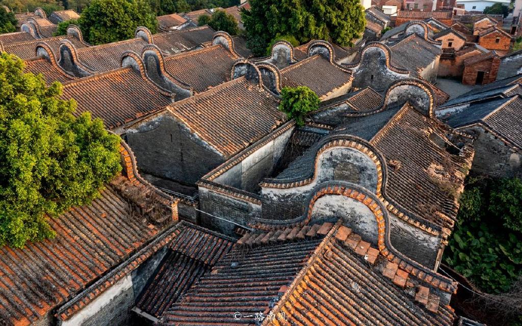 广东第一村,原来藏在佛山三水,200多座古代官帽式建筑非常壮观|广东省