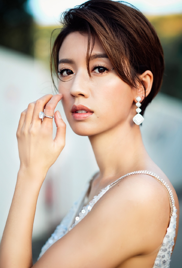 蔡思贝爆冷得tvb视后看完她的身材展现才清楚其中原因