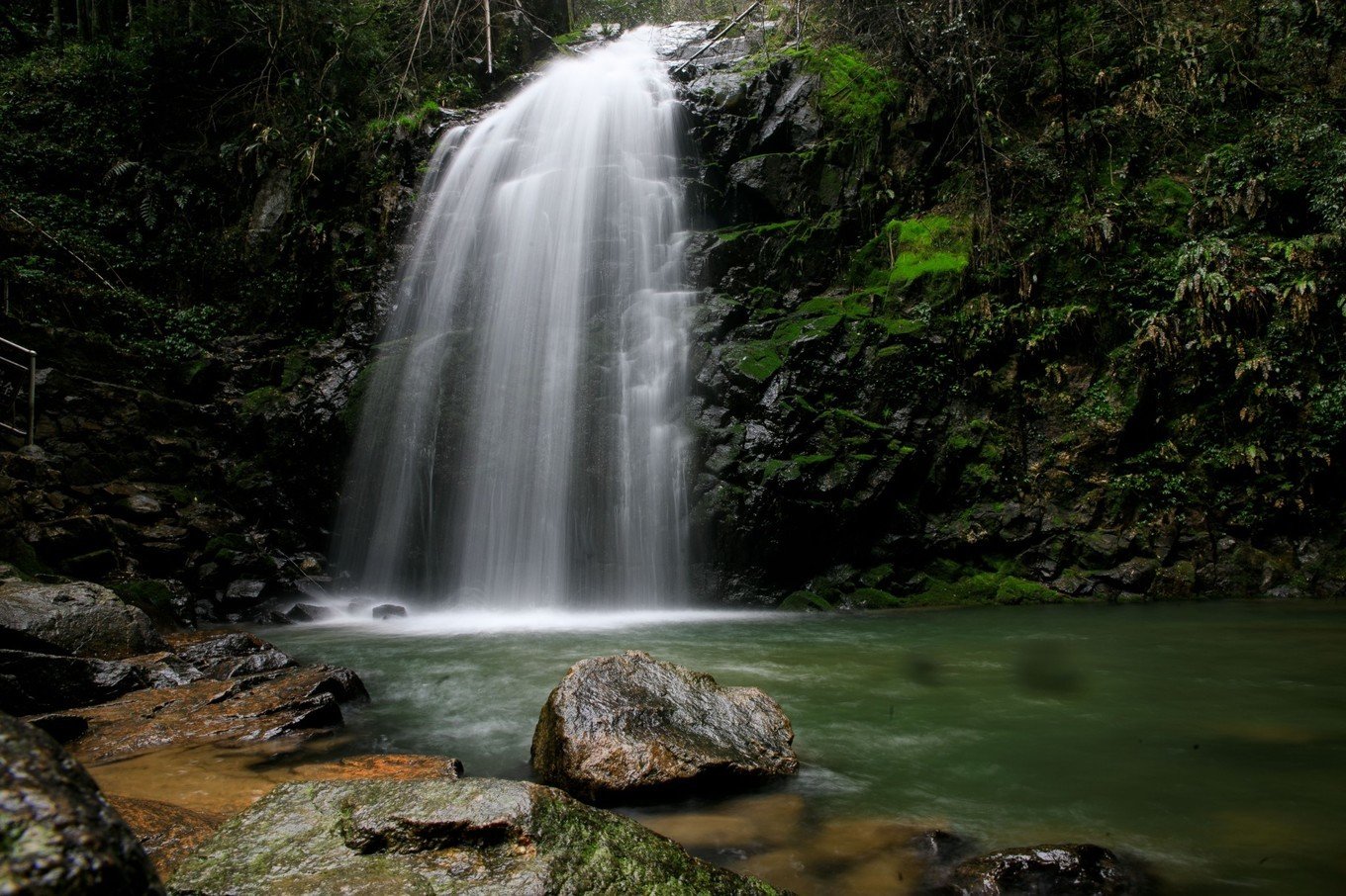豫章十景【神龙潭】,青山绿水休闲处