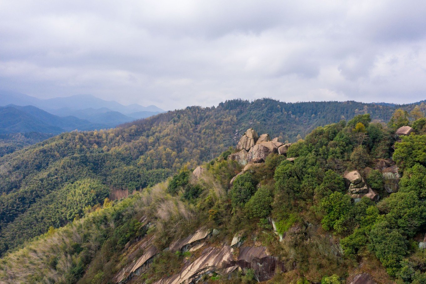登【狮子峰】,览人间仙境