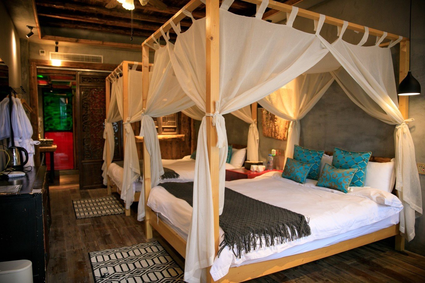 【半朵悠莲·如院山舍民宿】