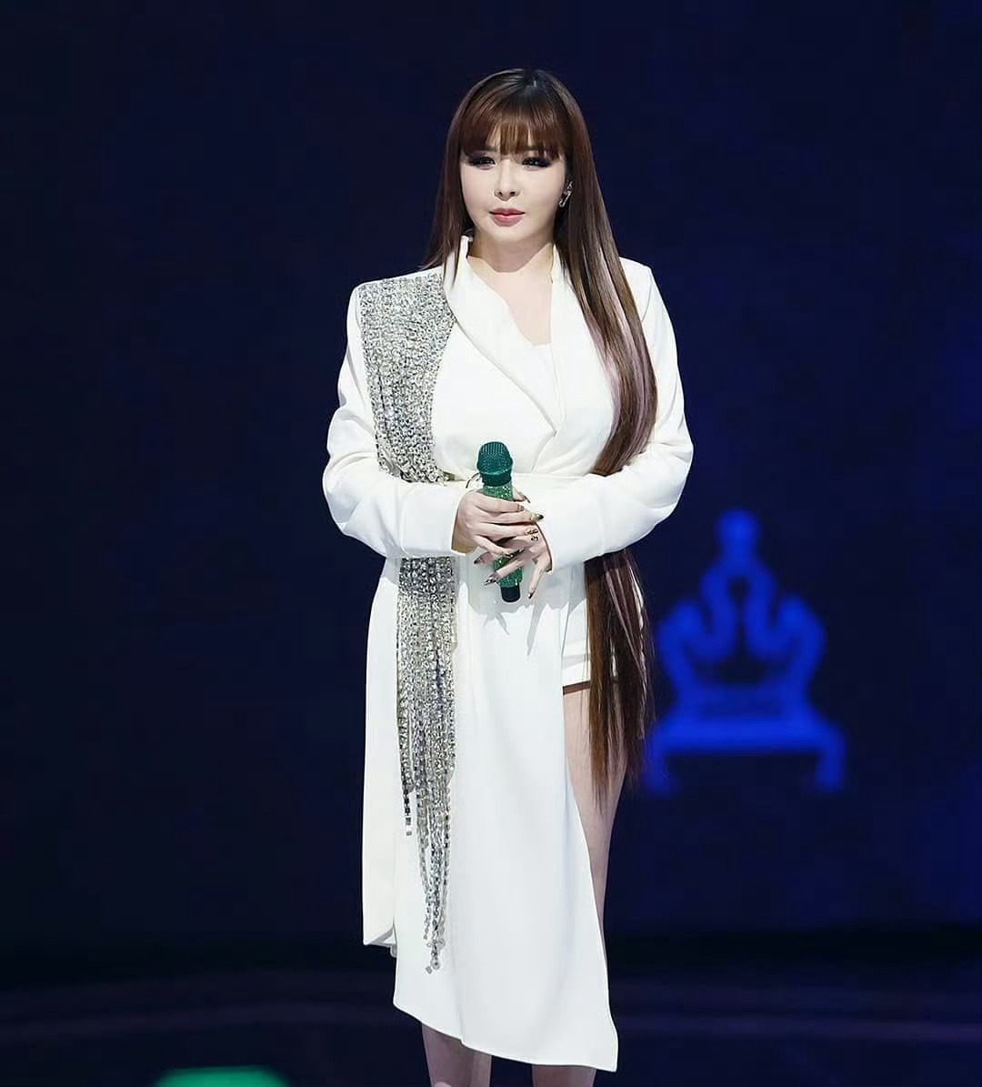 朴春起诉杨贤硕未受理,所属社称2ne1结算已完成