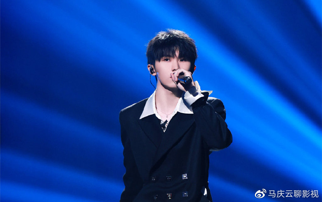 《我们的歌》收视直线蹿升,陈慧娴周传雄再唱经典,马嘉祺摇滚范休闲区蓝鸢梦想 - Www.slyday.coM 《我们的歌》收视直线蹿升,陈慧娴周传雄再唱经典,马嘉祺摇滚范休闲区蓝鸢梦想 - Www.slyday.coM