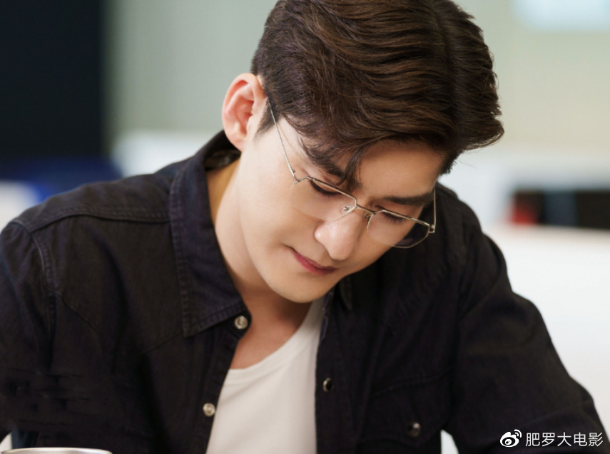 《东八区的先生们》今日开播，张翰杜淳领衔，男性群像剧看他们的了休闲区蓝鸢梦想 - Www.slyday.coM