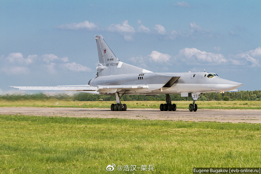 舰队指挥官的噩梦-图-22m3逆火轰炸机