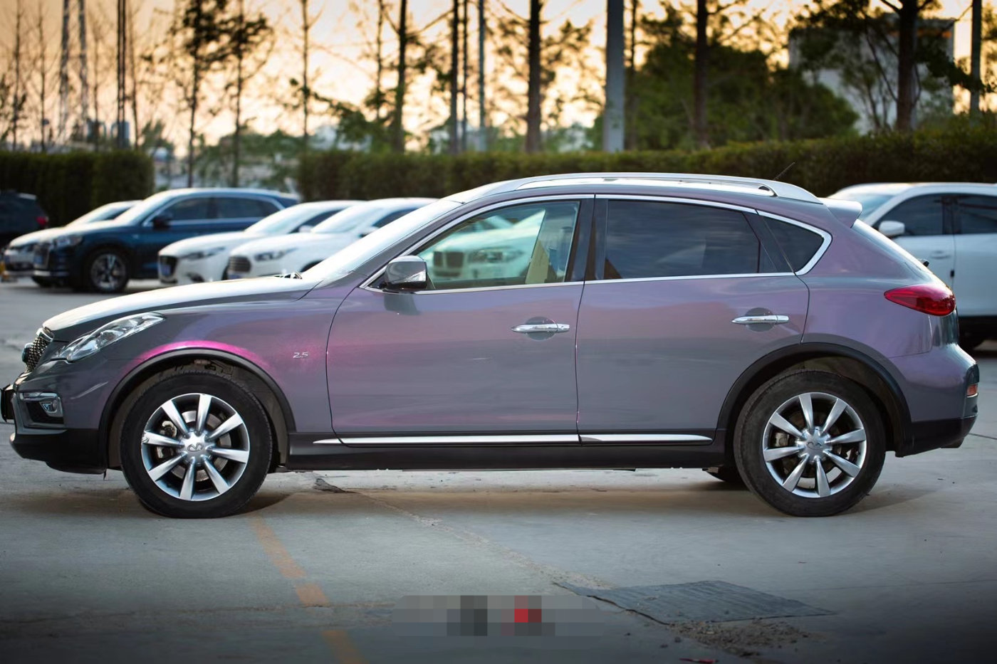 膜呗改色案例英菲尼迪qx50改色星空魅影灰有种特别的感觉