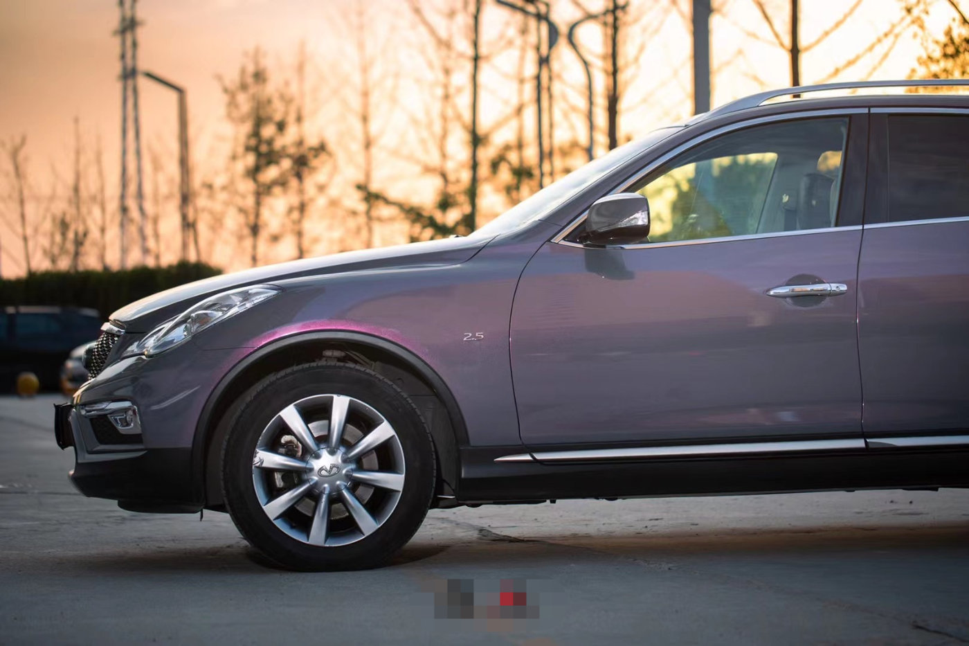 膜呗改色案例英菲尼迪qx50改色星空魅影灰有种特别的感觉