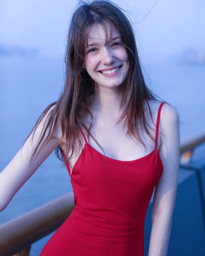 俄罗斯小姐姐anastasia cebulska,人间尤物!