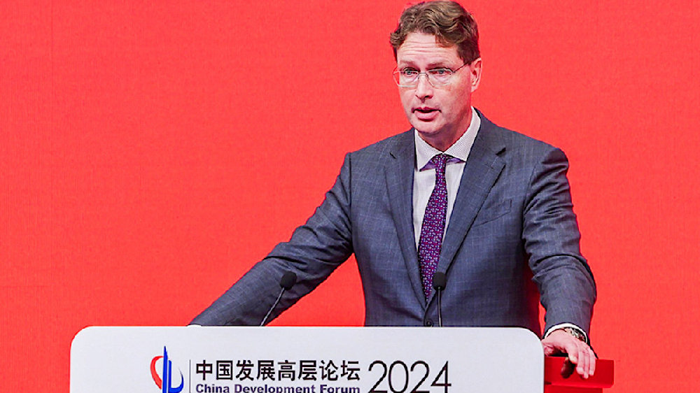 康林松中国行“放电”,一路“奔驰”夯实信心|EA|康林松|梅赛德斯-奔驰_新浪新闻