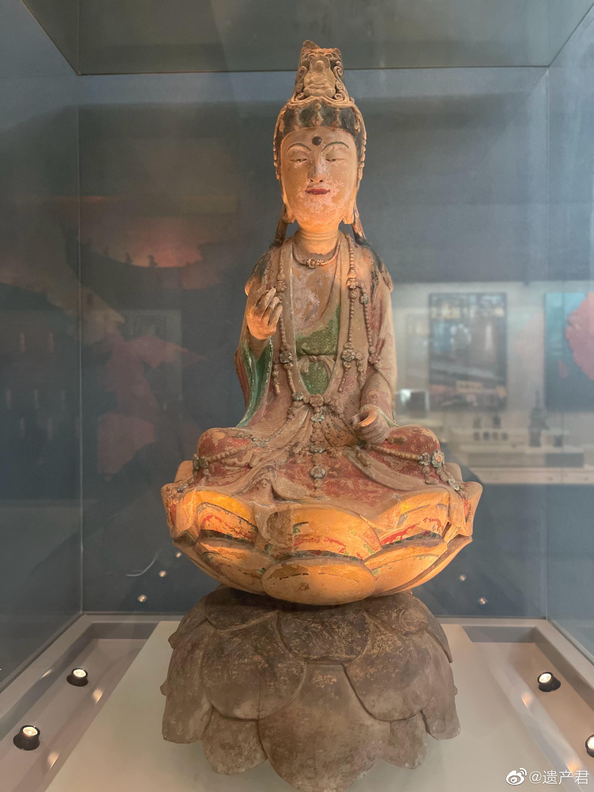 浙江省博物馆武林馆,通史展展厅的面积大小和展出文物的数量确实还不