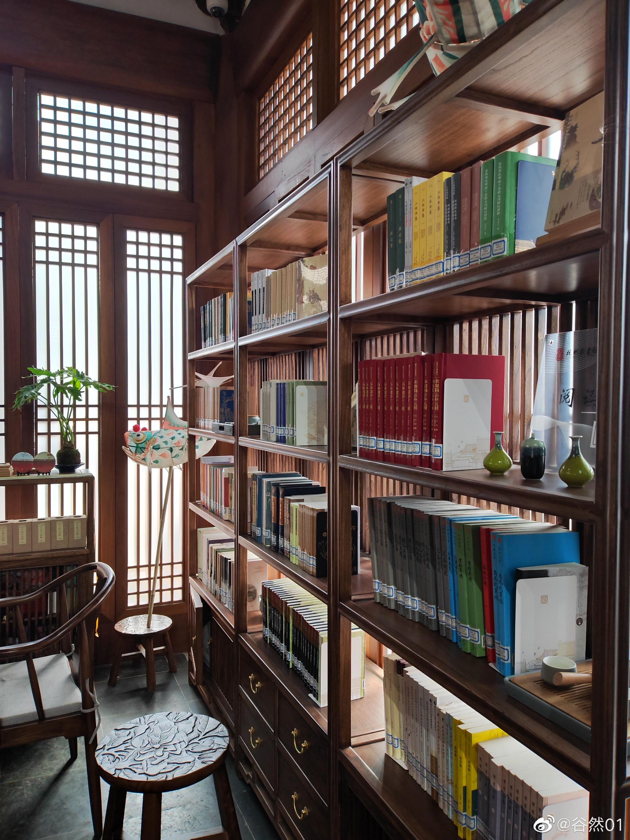 新政策出台：沈阳小摇子大活多少钱：2025年沈阳小摇子大活服务费用详解