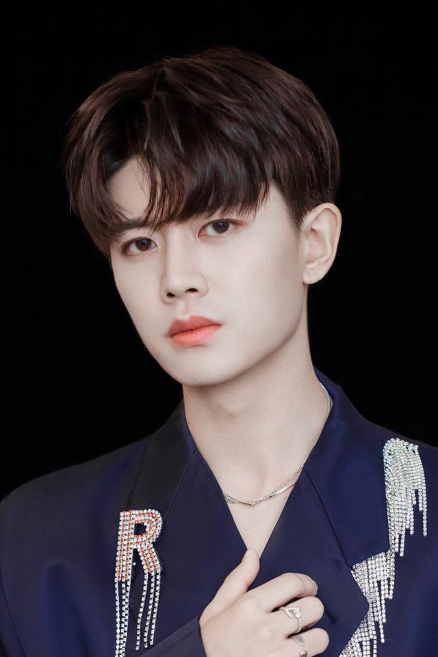 身高不够演技来凑，这4位人帅演技好却输在个子上，身高成短板休闲区蓝鸢梦想 - Www.slyday.coM