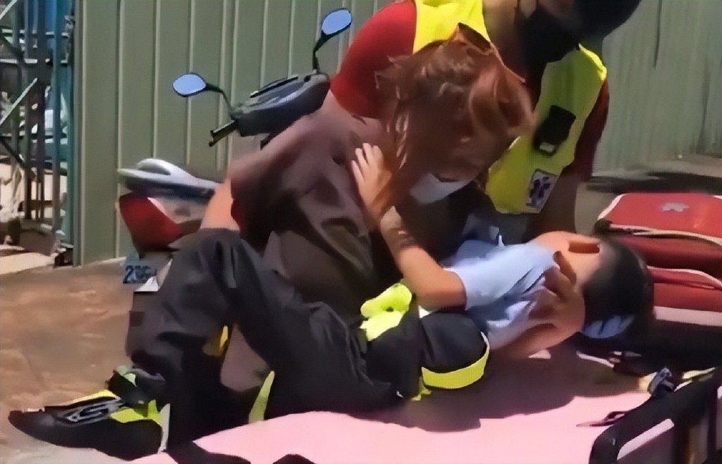 林志颖儿子Jenson车祸后遭网暴,陈若仪发文:请不要再伤害他了休闲区蓝鸢梦想 - Www.slyday.coM 林志颖儿子Jenson车祸后遭网暴,陈若仪发文:请不要再伤害他了休闲区蓝鸢梦想 - Www.slyday.coM