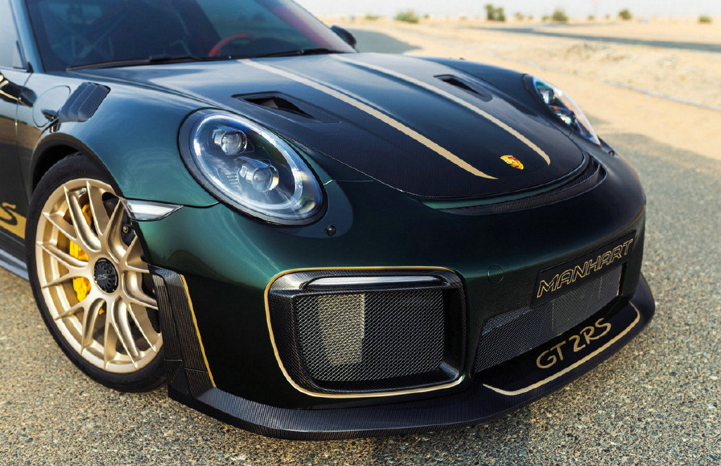 拥有定制碳纤维套件输出高达945马力manhart改装保时捷gt2rs
