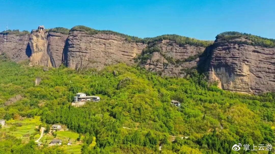 剑阁县:剑门山春景,再游“一夫当关,万夫莫开的圣地”