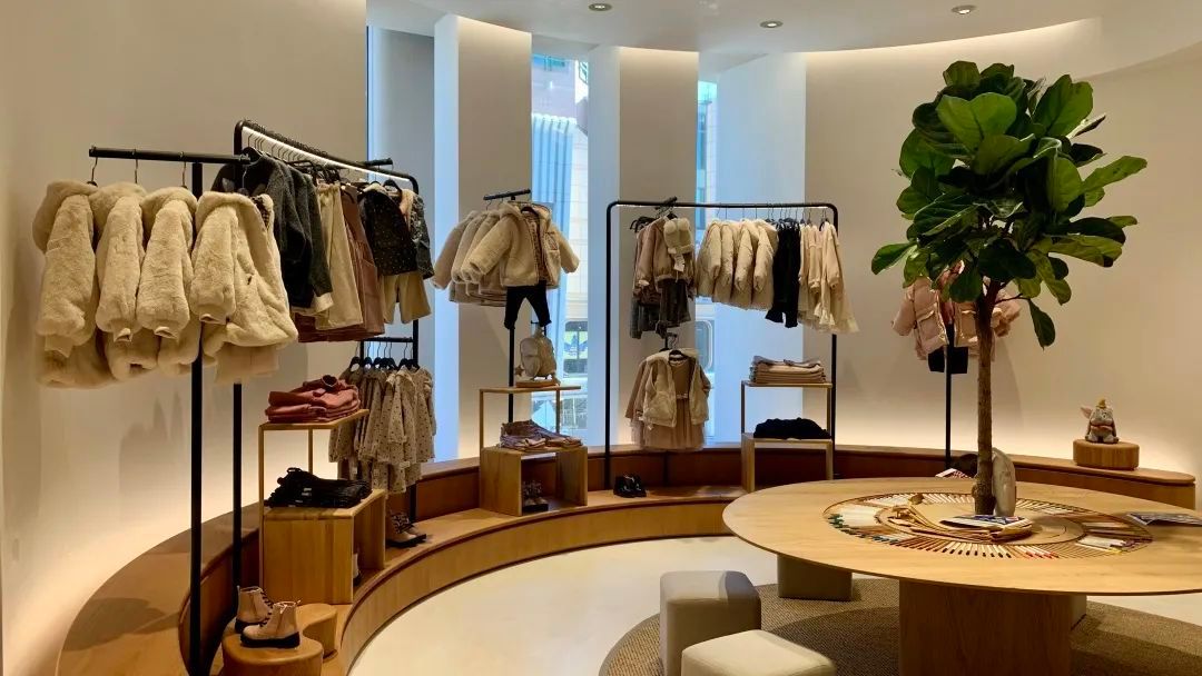 换副亚洲最壕的脸zara却难留新鲜感