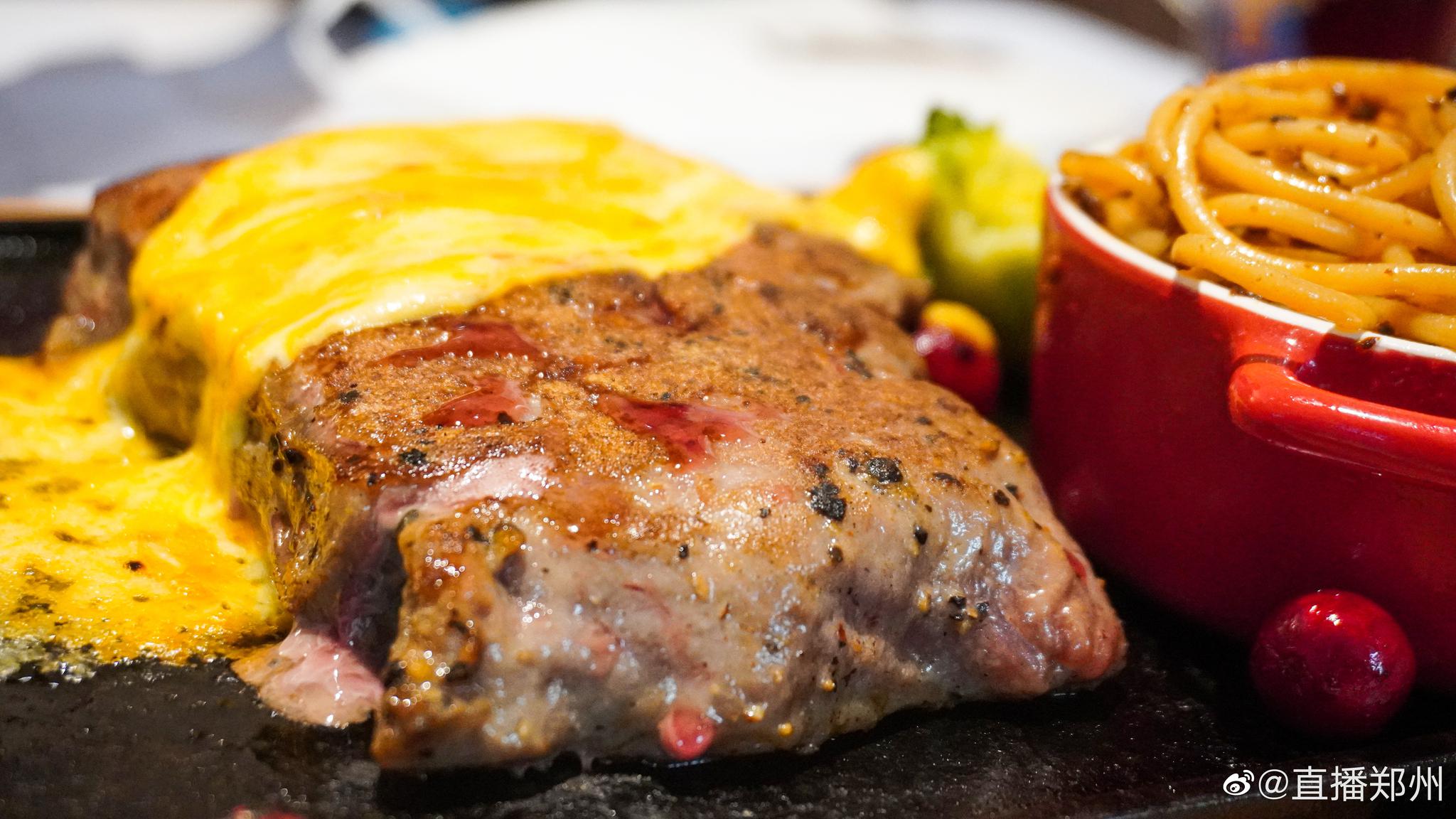 瀑布芝士厚切牛排