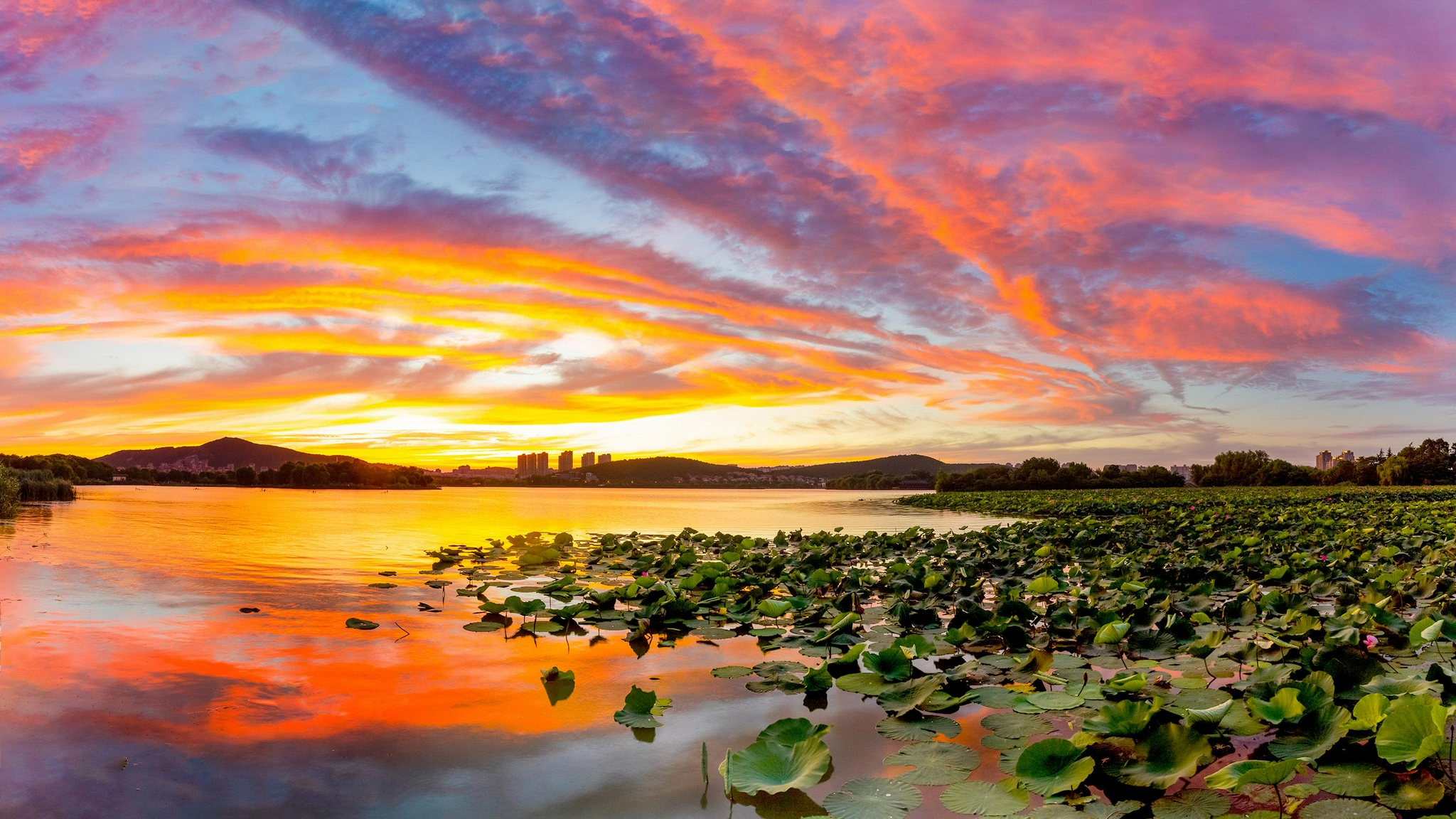 美丽江苏·每日一景丨徐州:霞光映画 古彭新颜