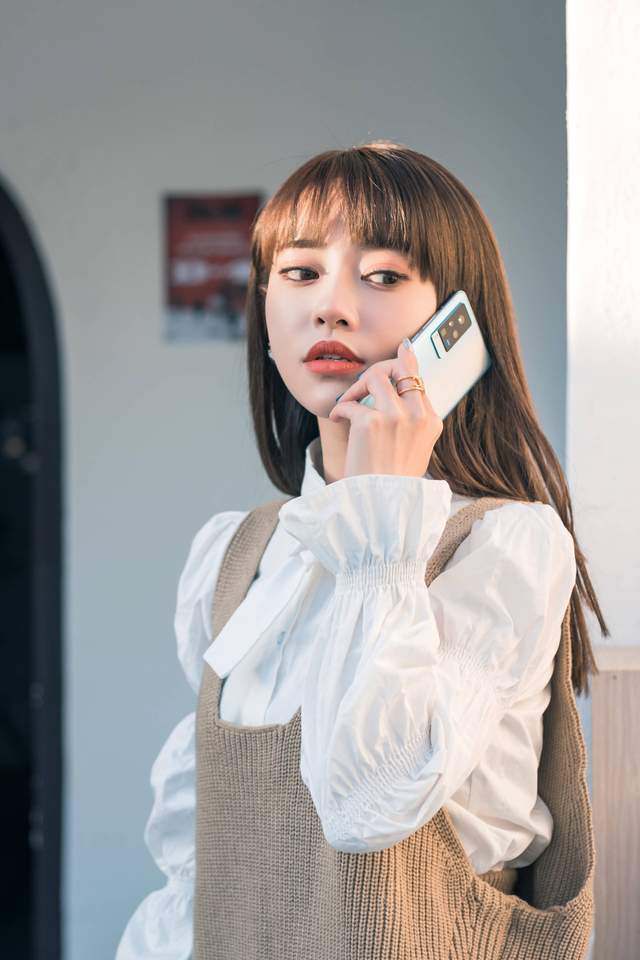 vivox60pro美图来袭经典雅致诠释本原真意