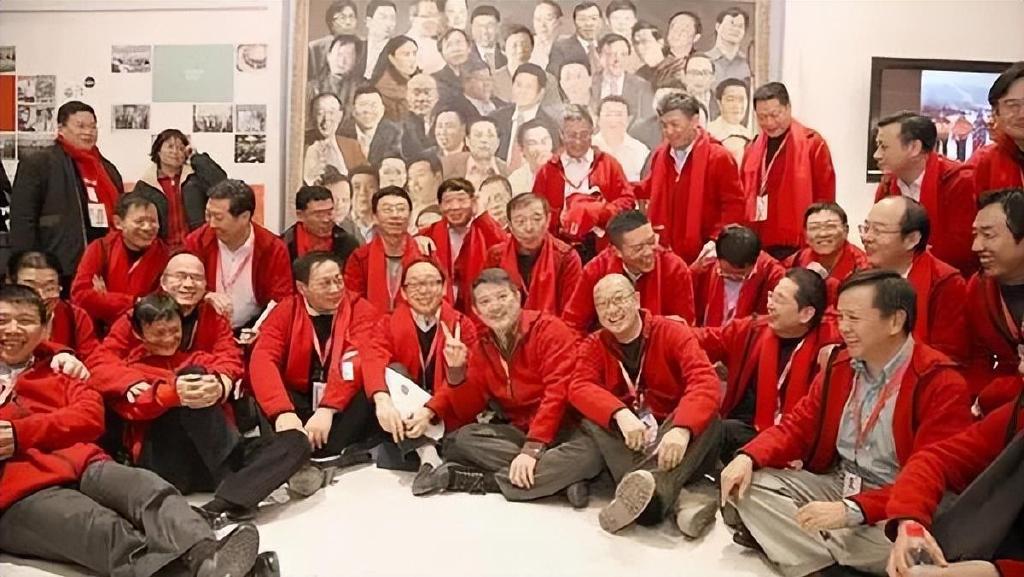 让马云柳传志起立鼓掌，他可能是人生起伏最大的中国企业家休闲区蓝鸢梦想 - Www.slyday.coM